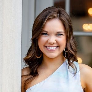 Meet your Posher, Allie grace